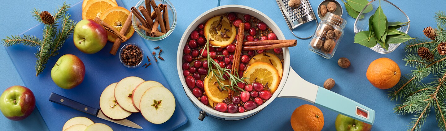 Easy holiday simmer pot recipes to fill your home with festive scents